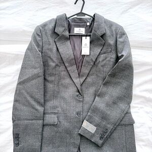 Aritzia Babaton Charcoal Gray Women’s Blazer